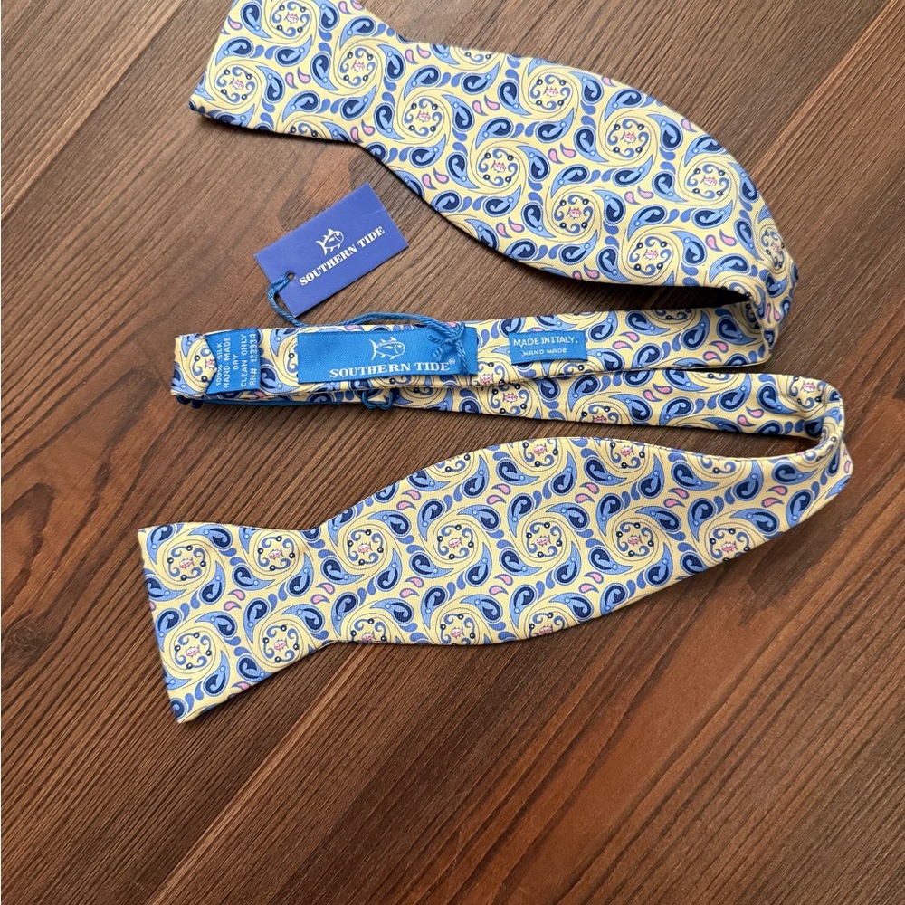 Southern Tide Paisley Bow Tie in Blue and Yellow
